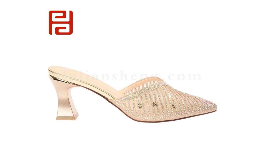 夏季新款高跟鞋舒適女鞋 女細跟涼拖尖頭水鉆半拖鞋圖片