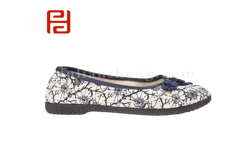 福連升老北京布鞋春夏淺口民族風(fēng)玉蘭碎花女單鞋圖片