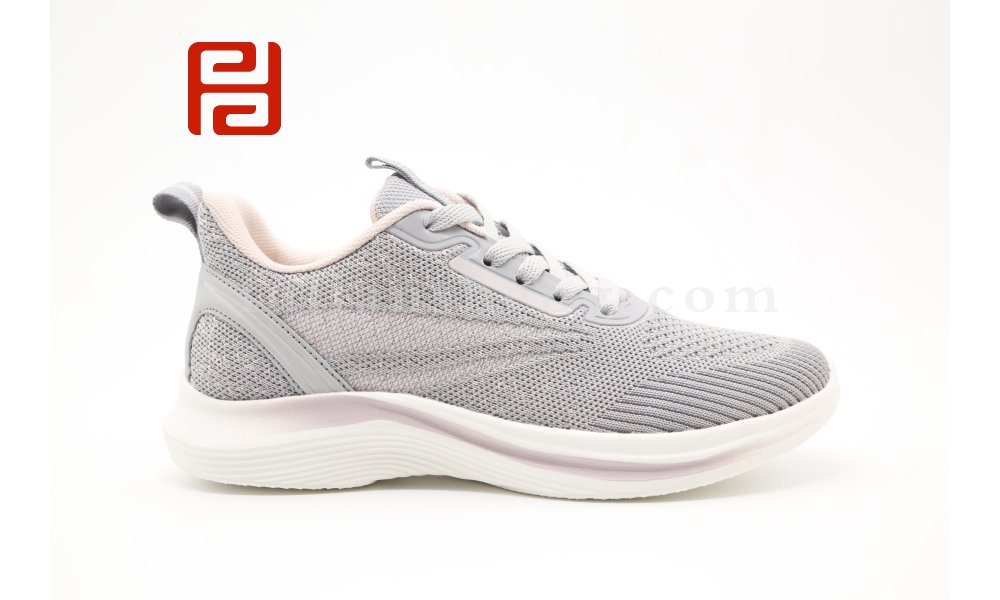 福連升老北京布鞋休閑運(yùn)動女鞋輕便減震旅游鞋棉麻透氣圖片