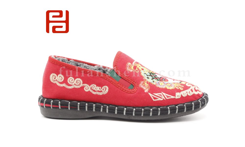 福連升老北京布鞋2020冬季新款民族風(fēng)臉譜刺繡女款棉鞋圖片