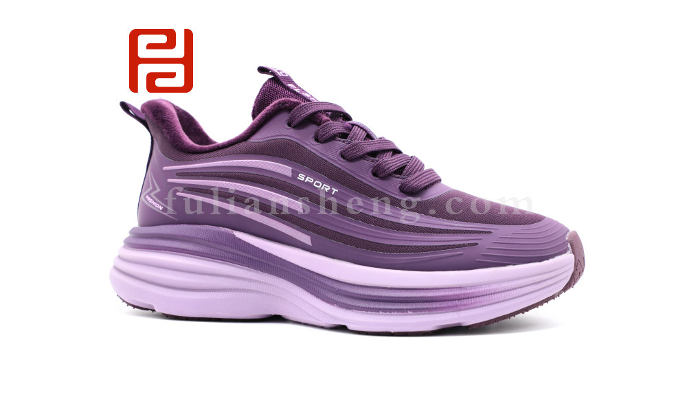 福連升冬季新款運(yùn)動(dòng)生活女鞋快樂(lè)運(yùn)動(dòng)鞋