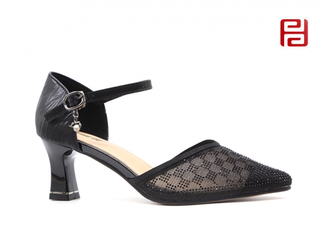 福連升夏季女鞋輕松工作中空鞋時裝鞋